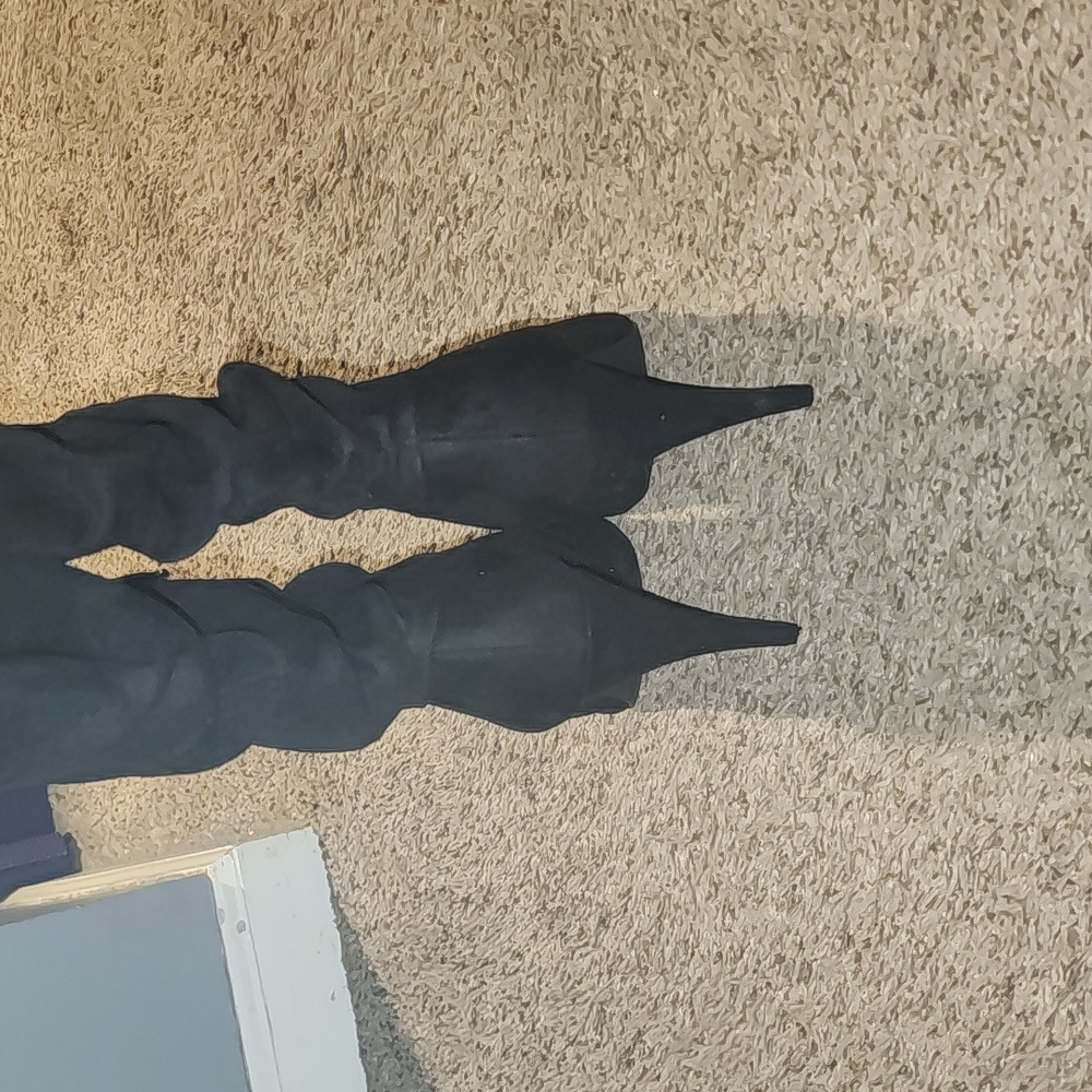 Knee high suede boots - Picture 6 of 9